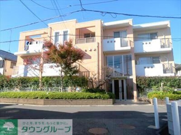 バティール喜多見の物件外観写真